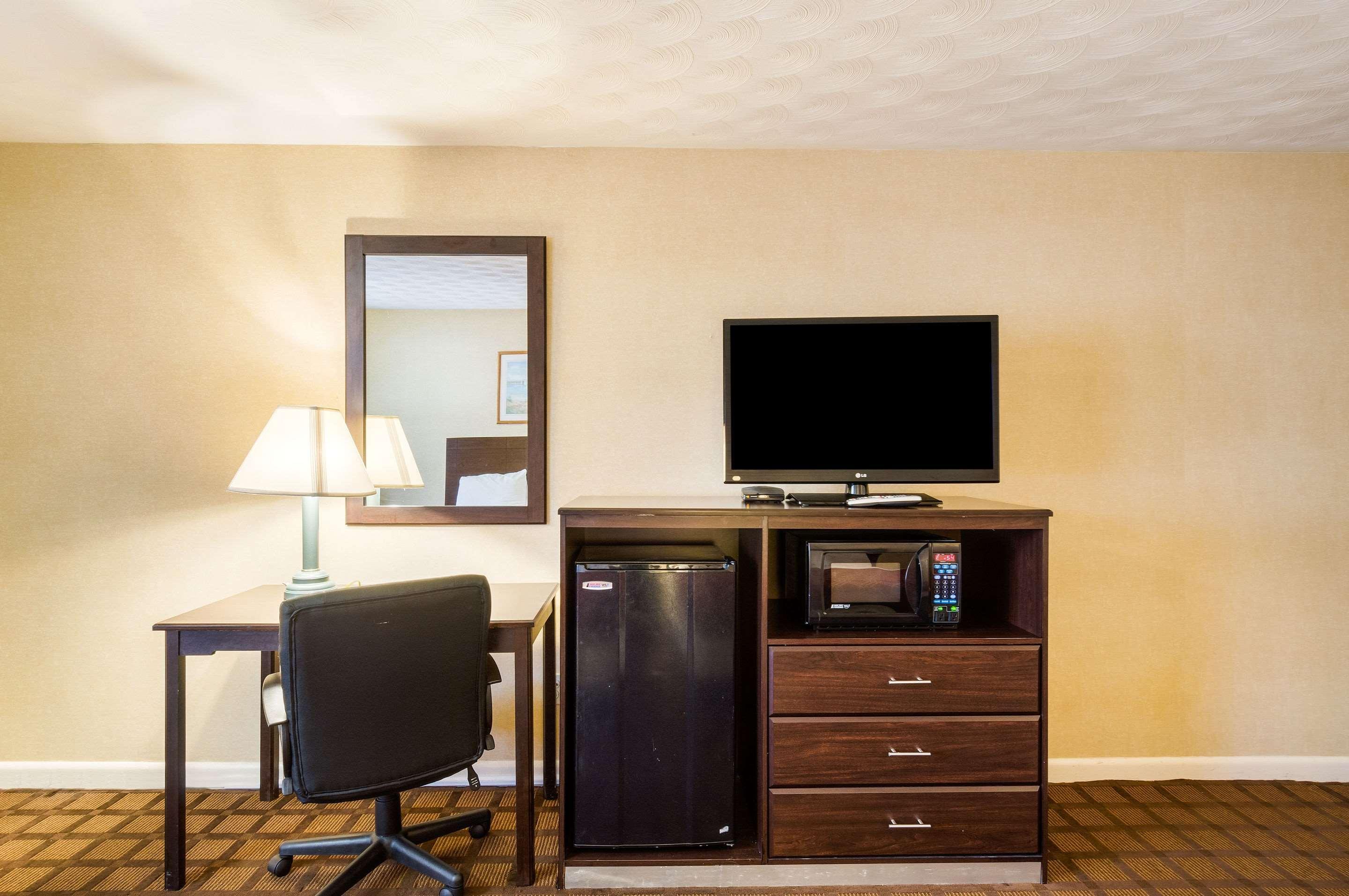 Econo Lodge Boston-Malden Extérieur photo