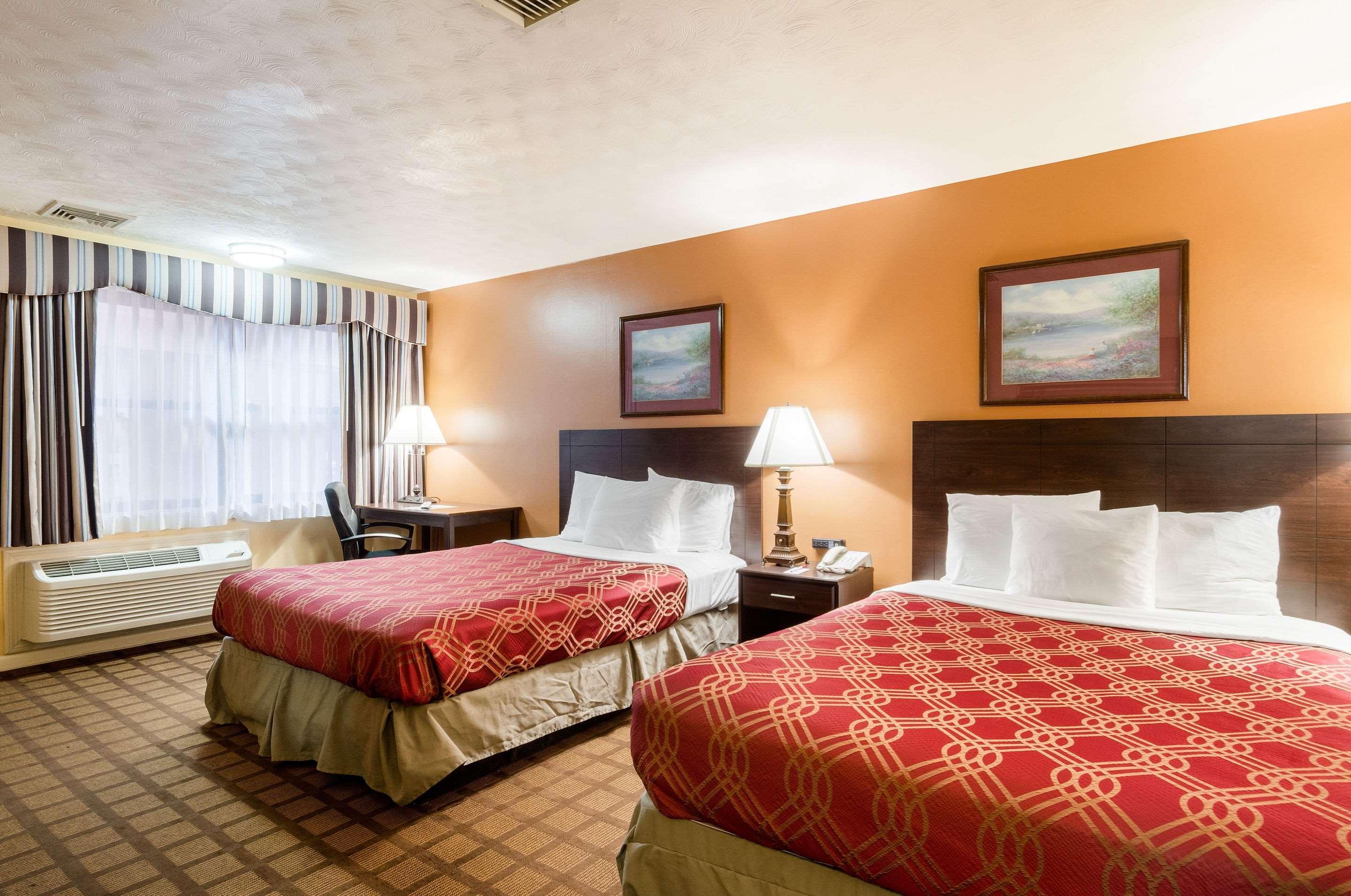 Econo Lodge Boston-Malden Extérieur photo