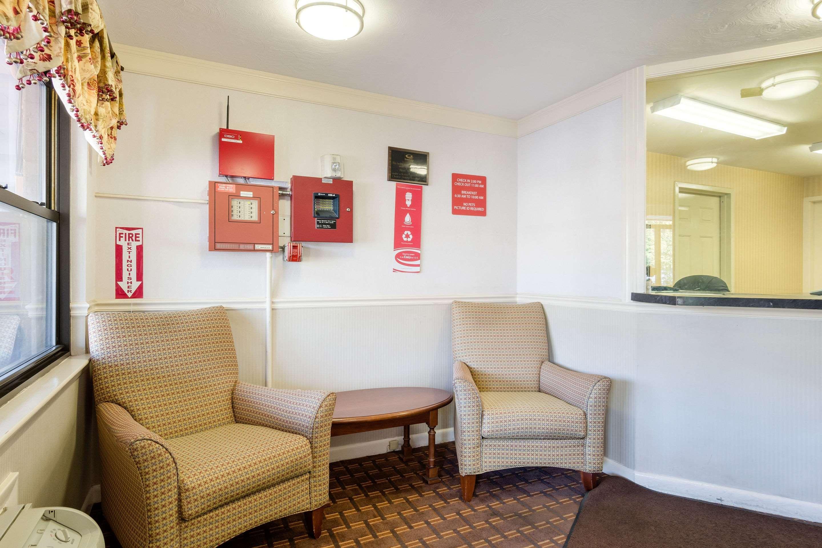 Econo Lodge Boston-Malden Extérieur photo