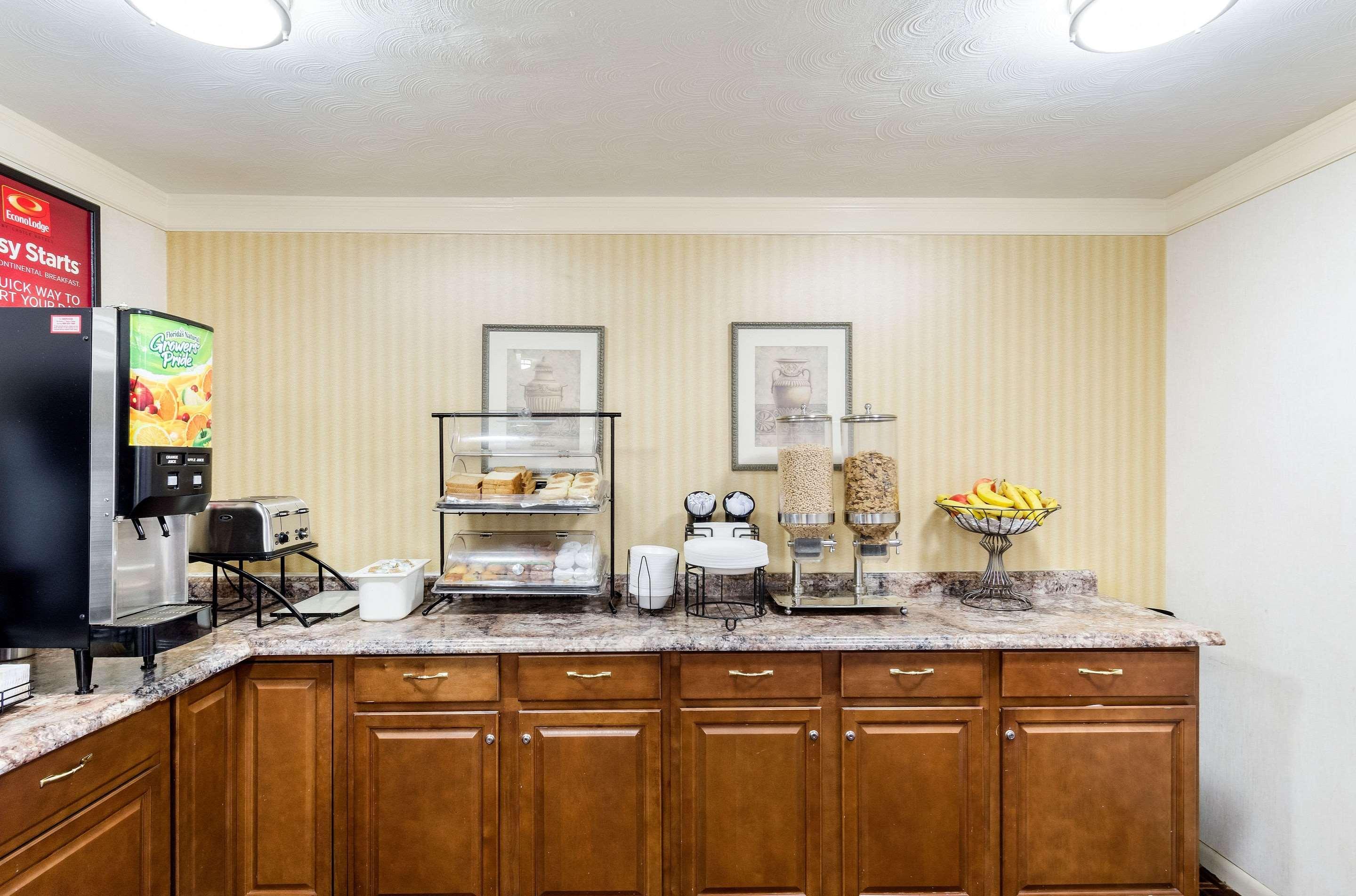 Econo Lodge Boston-Malden Extérieur photo