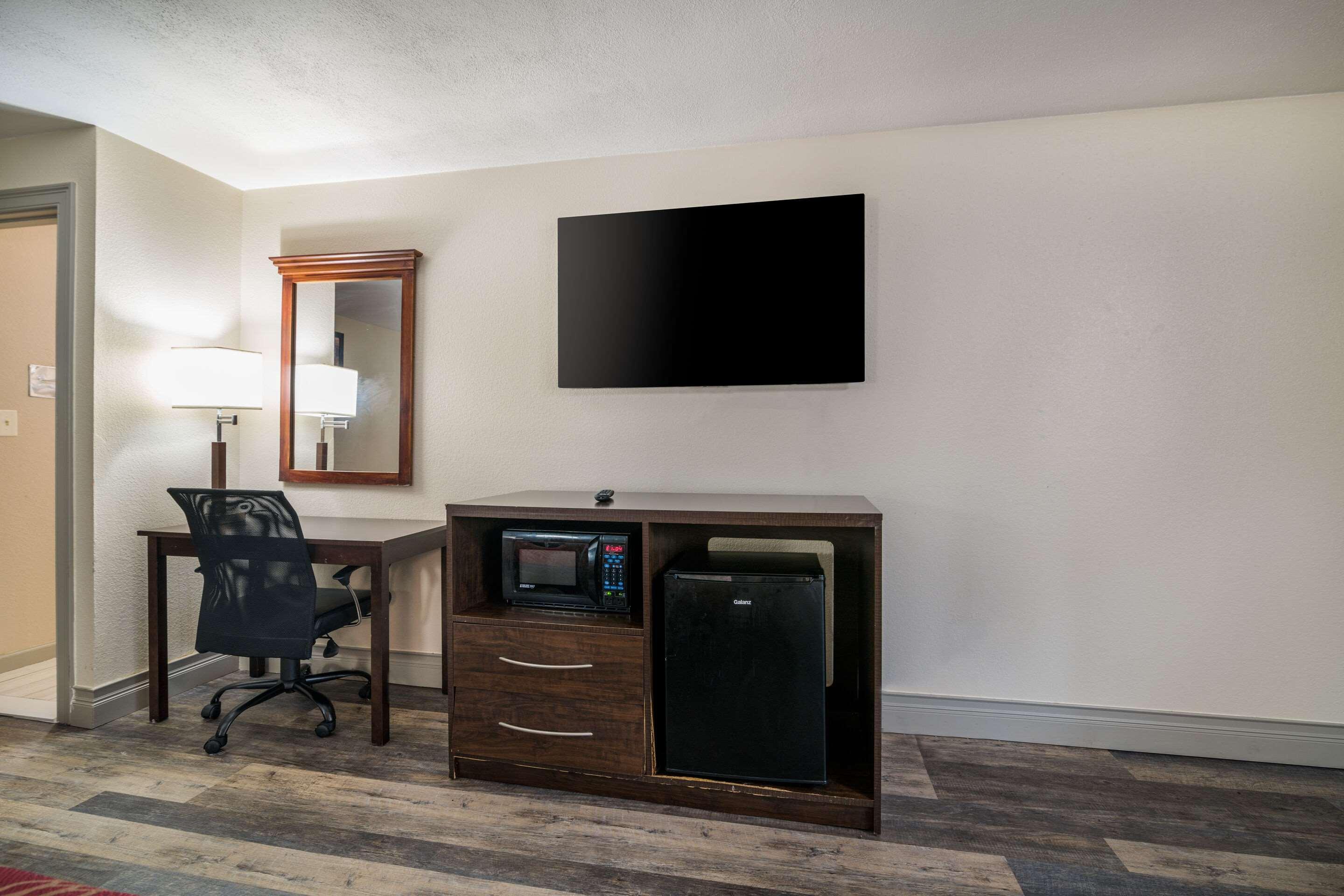Econo Lodge Boston-Malden Extérieur photo